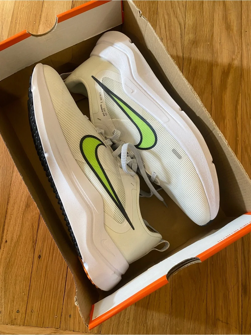 NEW Nike Downshifter 12 Womens Summit White Obsidian Lime Blast